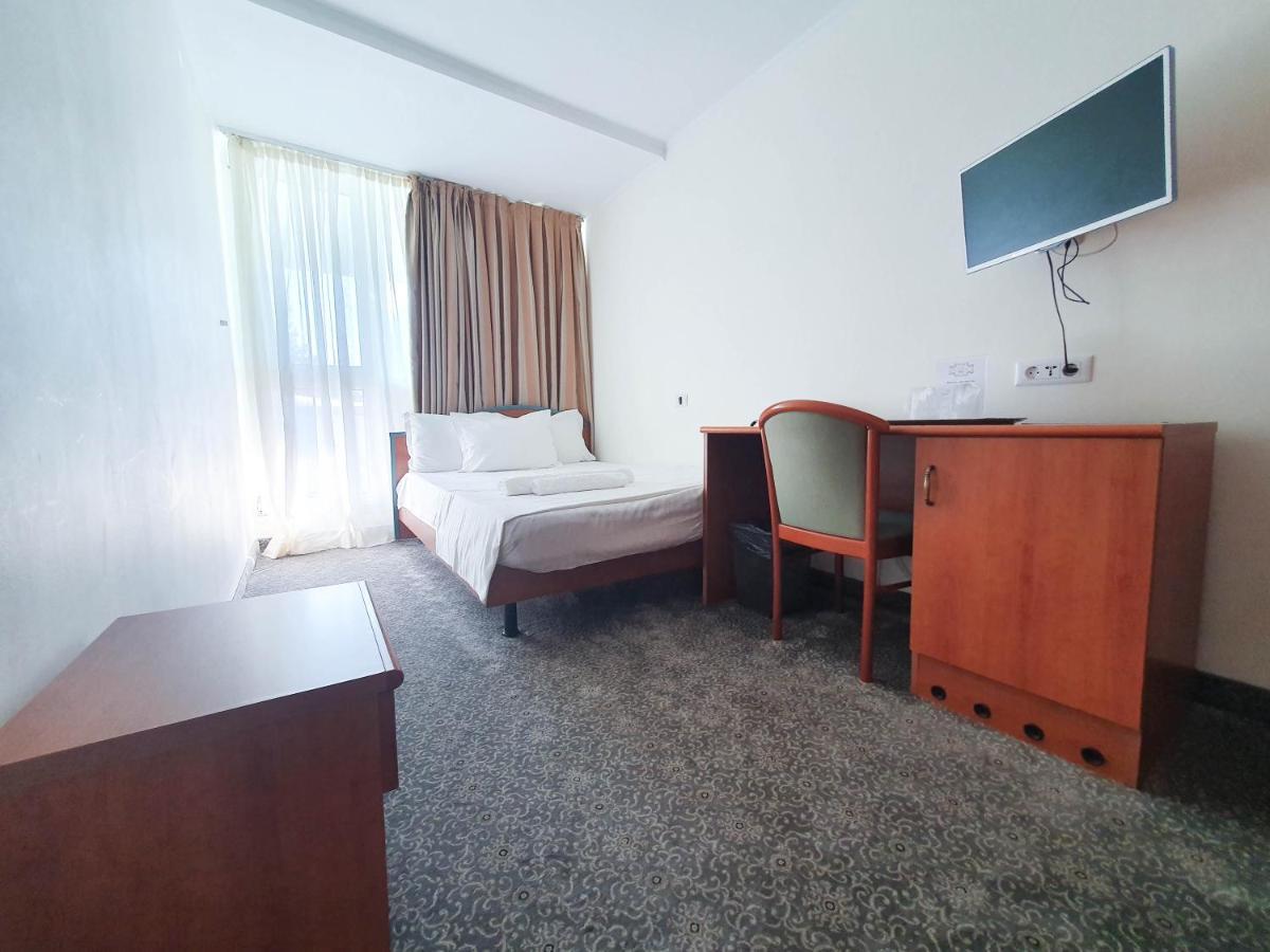 Bavaria Blu Hotel And Conference Centre Мамая Экстерьер фото