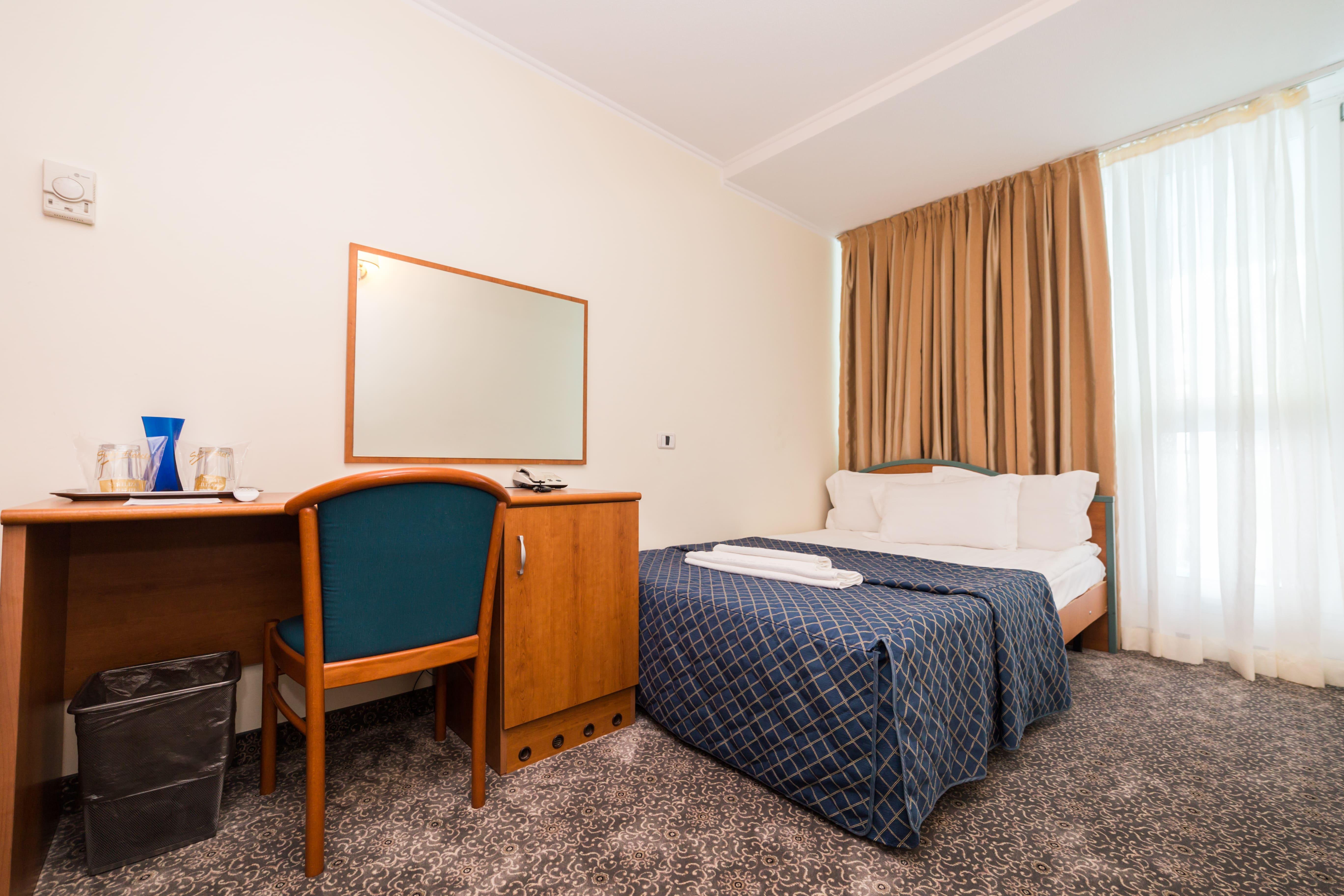 Bavaria Blu Hotel And Conference Centre Мамая Экстерьер фото