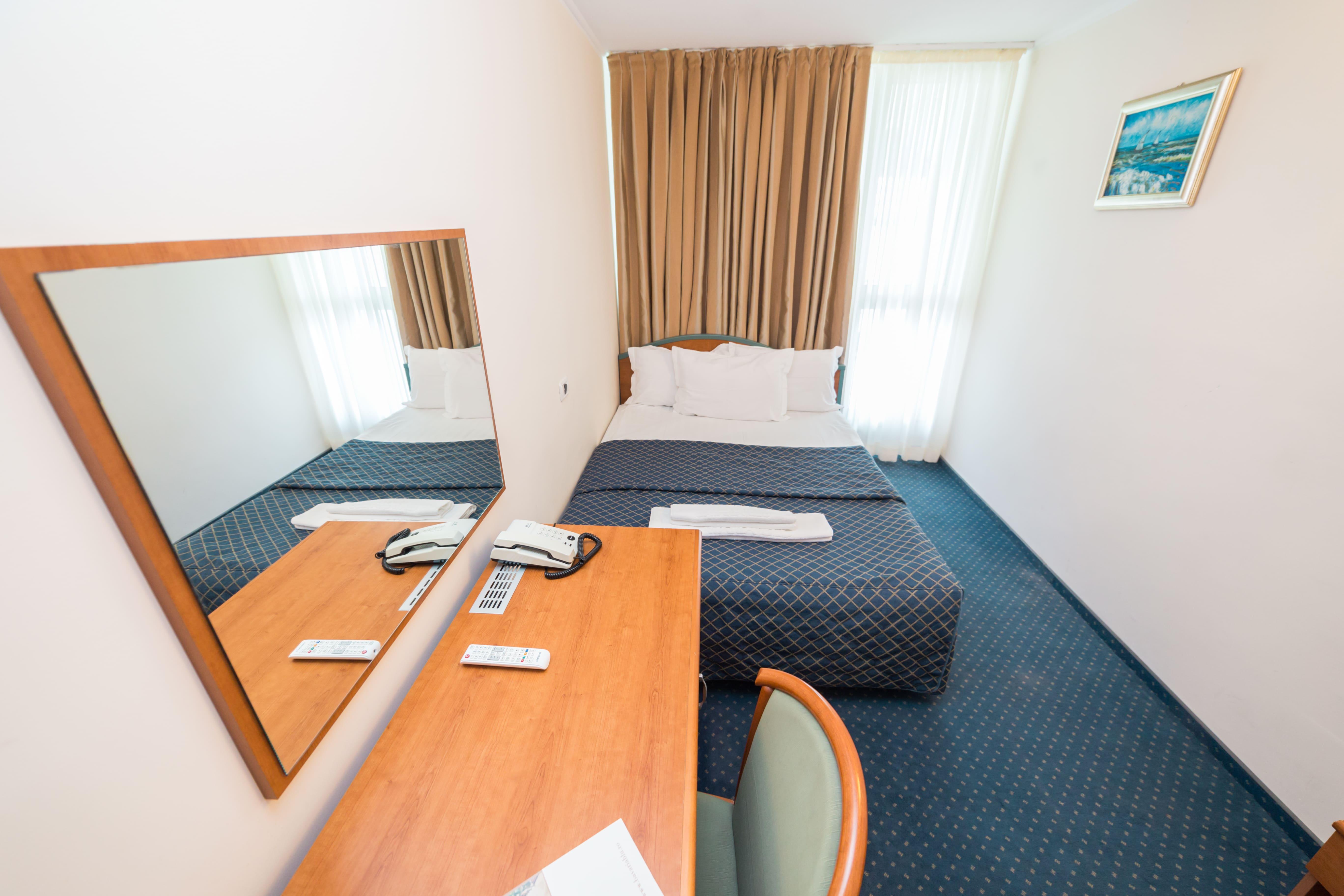 Bavaria Blu Hotel And Conference Centre Мамая Экстерьер фото